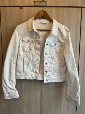 Mavi White Denim Jean Jacket with Button-Front